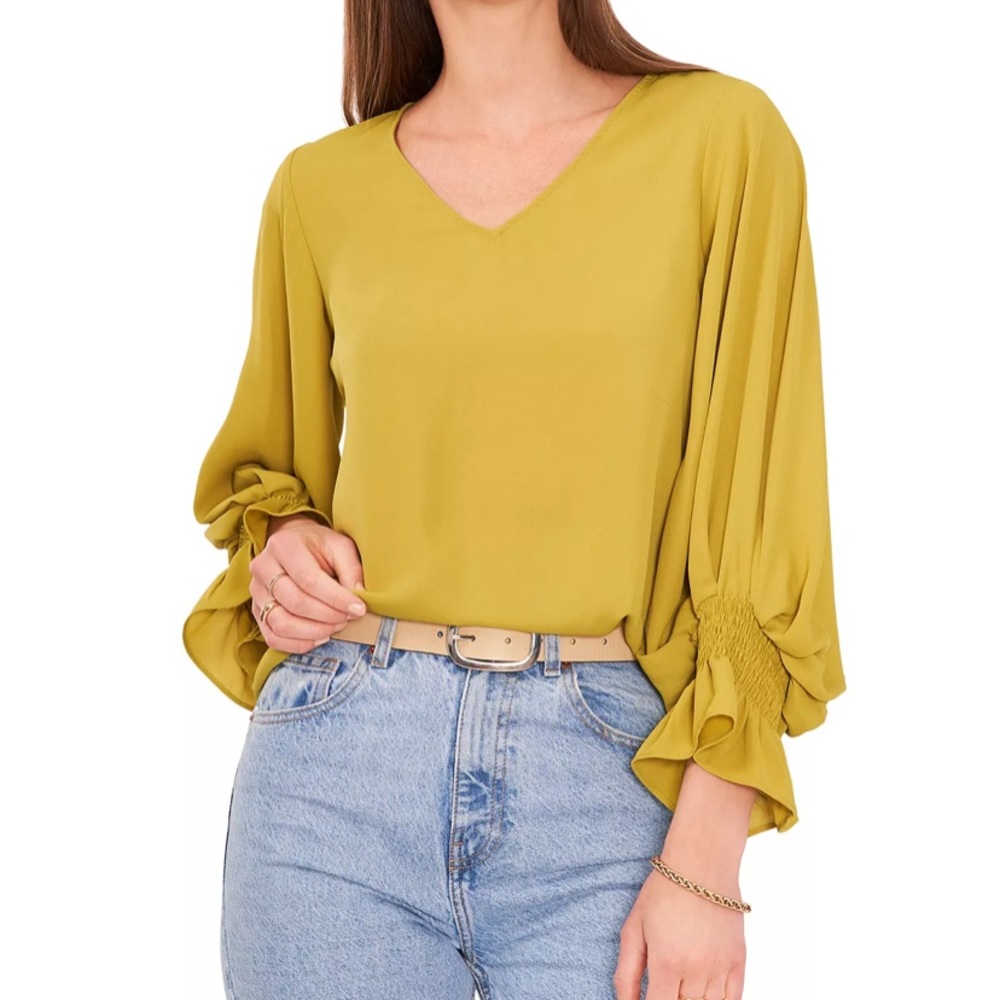Vince Camuto Green V Neck Ruffle Sleeve Small Blouse